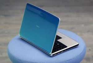 Nokia Booklet 3g mini laptop